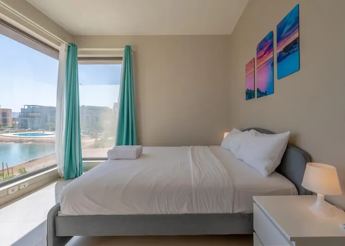Villa Light-filled 4-bedroom In Tawila, El Gouna. Jacuzzi&lagoon Hurghada